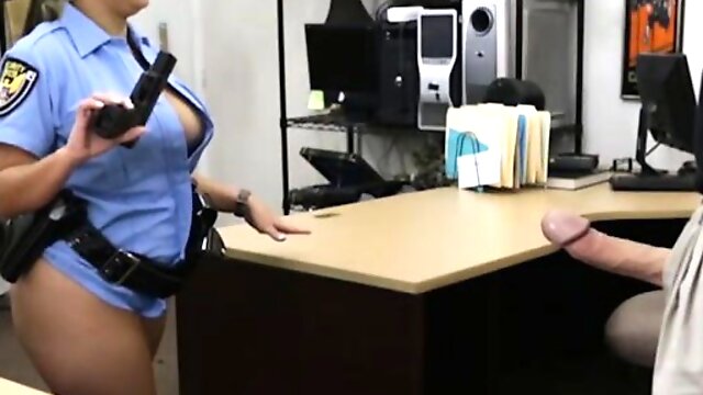 Police Officer Fuck, Pawn