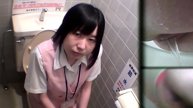 Asian Pissing Compilation