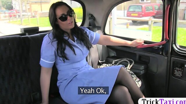 Krankenschwester, Taxi