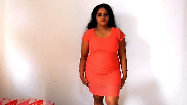 Stripping Amateur, Indian Aunty Stripping
