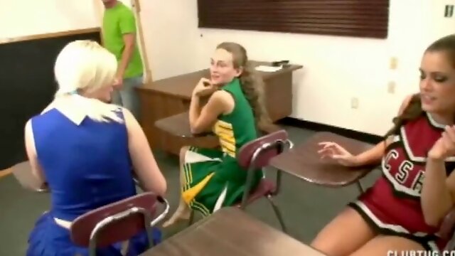 Wayward cheerleader jerks off with three girls