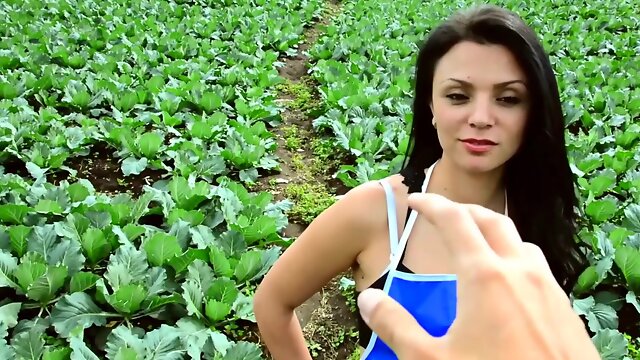 Alex Moreno pushes his hard cock in Mary Fuegos face