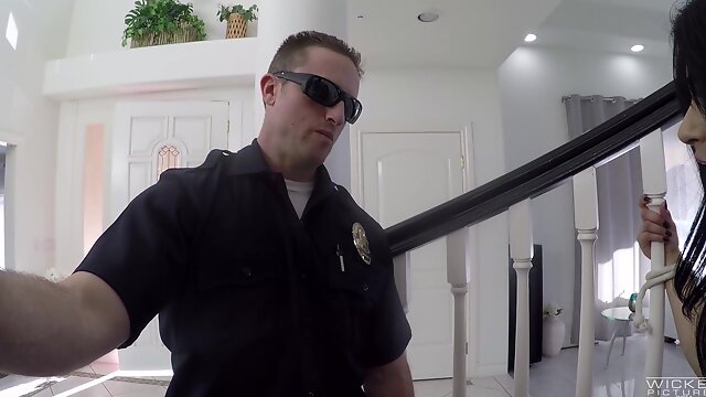 Horny chick Carolina Cortez gets fucked hard by a police officer