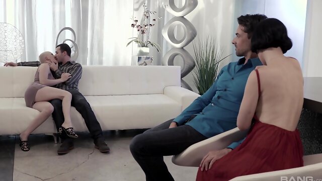 Bald slut endures heavy inches in hardcore tryout