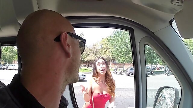 Random chick picked up for a good bang bus fuck