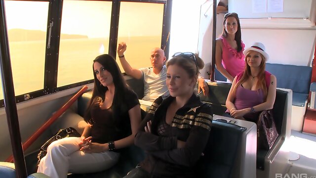 Black dude hard fucked slim woman and comes inside her