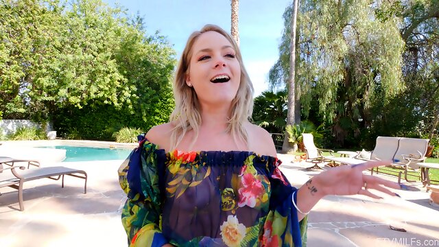 Sweetie reveals her pussy in closeup scenes of solo masturbation