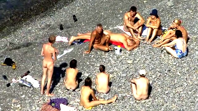 Beach Voyeur, Nudist