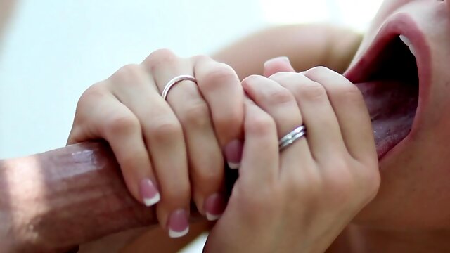 Kennedy Leigh Blowjob