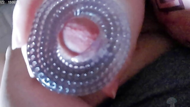 Extreme close-up of my cum lasso!