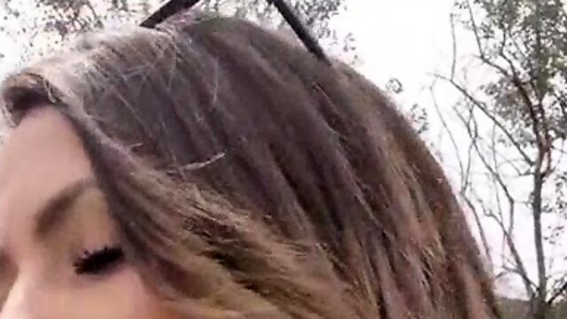 Busty milf reveals her amazing body and marvelous sex skills