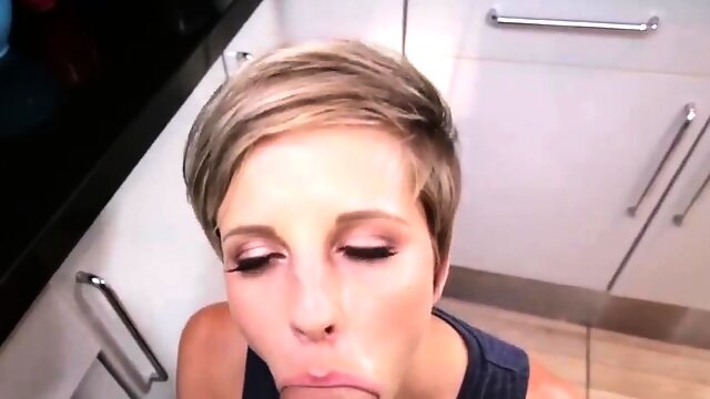 Small skinny young girl xxx Small Girl Problems