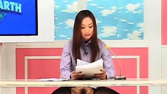 Stunning Oriental news ladies get their pussies devoured
