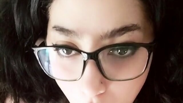 Curly Brunette Solo