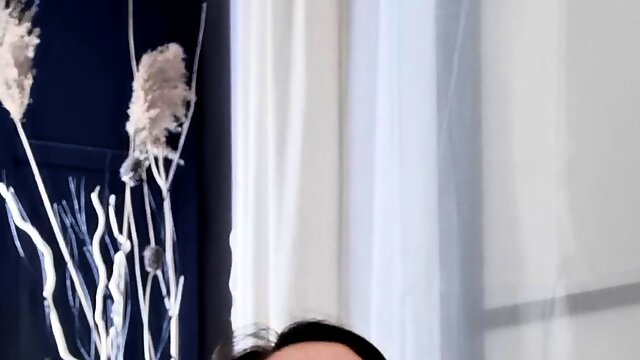 Webcam close up masturbation