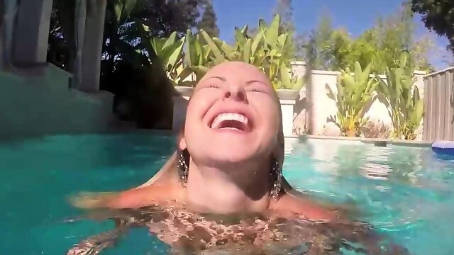 Lena Nicole Is Swimming Naked