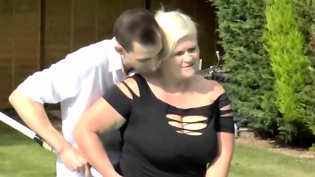 Mature BBW fucked in ass by the pool boy