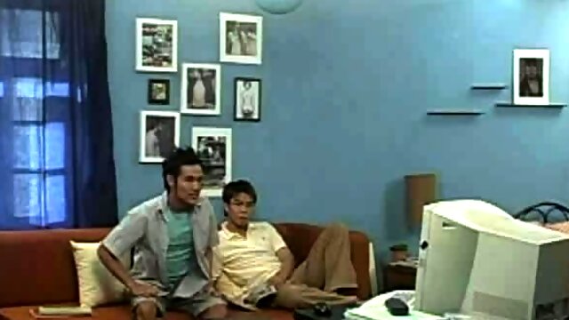 Japanese twink dick blowing before sex