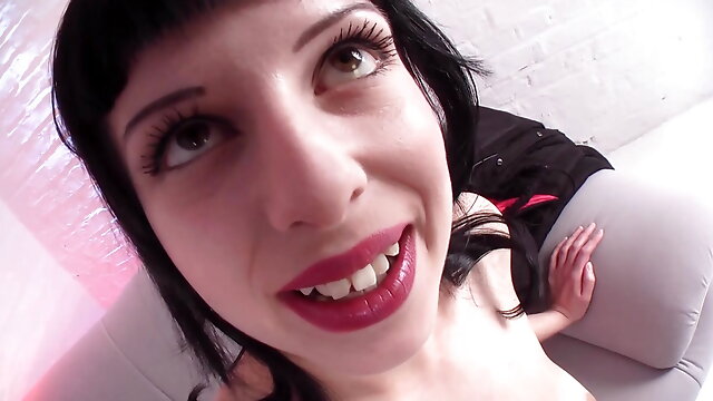 Deutsch Betäubt Gefickt