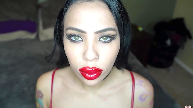 Bimbo Lips With Jasmine Dark