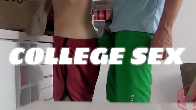 COLLEGE SEX