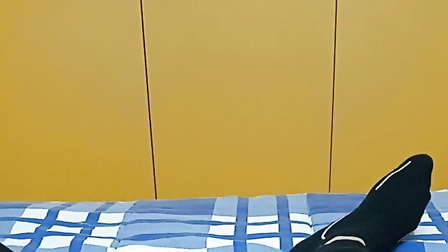 My girlfriend said arch your dick I like to sit on top of it