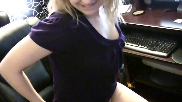 Naughty Georgia Fucks closeup