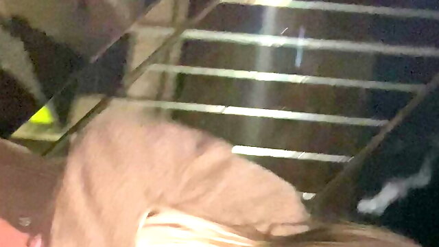 Huge pussy squirting down outdoor steps