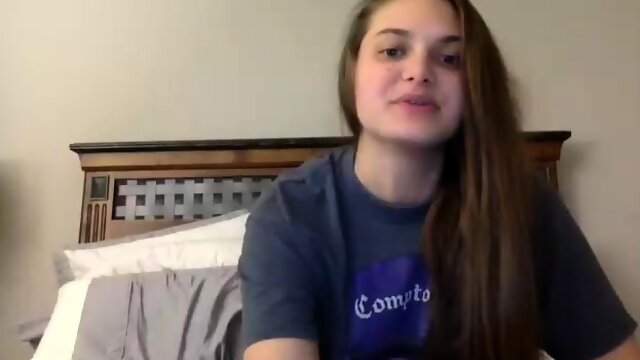 Teen Lesbienne Dildo