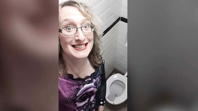 Tranny In Toilet, Post Op Piss, Pants, Lisa