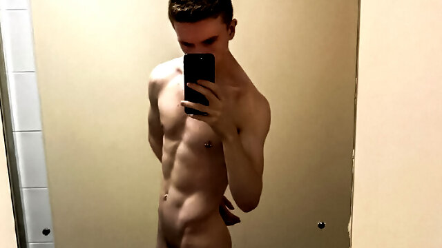 Gym Twink In The Rest Room - Alexander Light