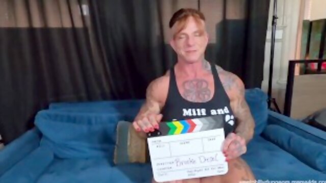 Muscle, Behind The Scenes, Pussy Licking, Bodybuilder