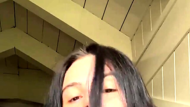 Petite small tit babe with perfect pussy masturbates