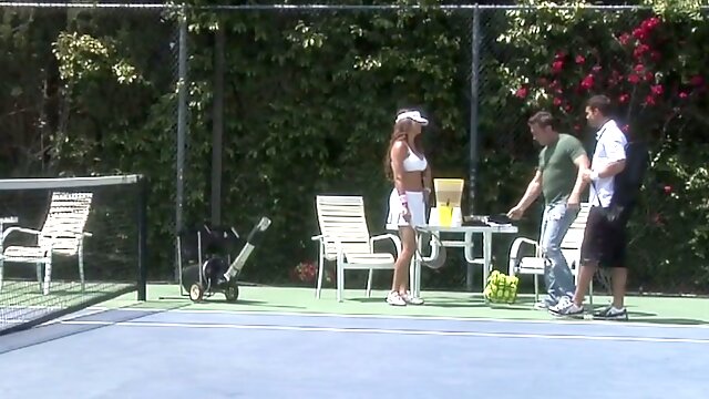 Latina milf slut Monique Fuentes fucks on a tennis lawn in a threesome