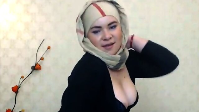 Hijab Webcam