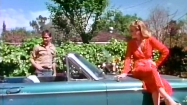 Lustful blondie gets her smelly cunt lovely eaten by freaky dude