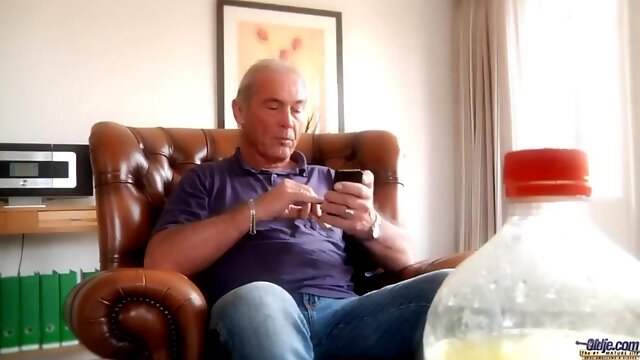 Sexy leggy teen with small tits doesnt mind working on still strong old cock