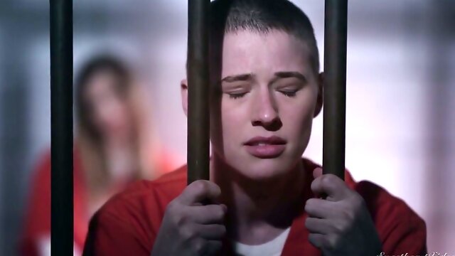 Kissing Lesbians In Jail