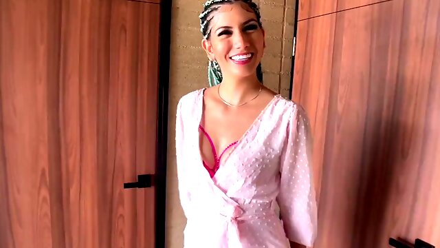 Hot latina MILF can offer a guest tea, coffee and her pussy