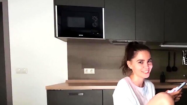 Carine, Cazzo Piccolo, Fatto In Casa