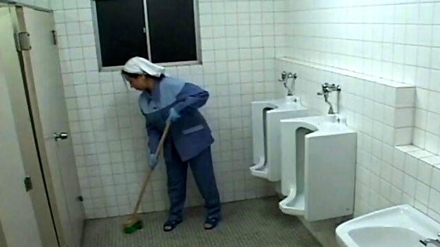 Nurse dont want cleaner will take - Miscellaneous Japanese