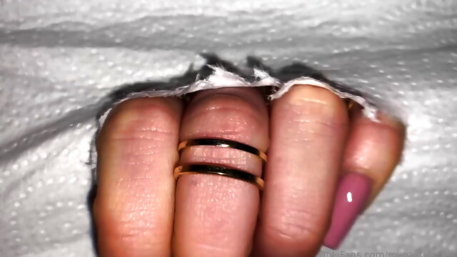 Long Fingernails Fetish