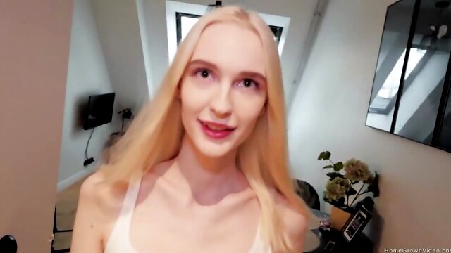 Mademoiselles hd smut by Homegrown Video