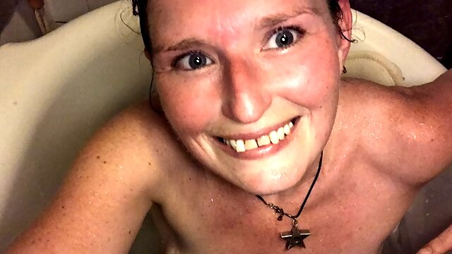 Hot step-mom masturbating with a vibrator in the bath and the orgasmic aftermath 