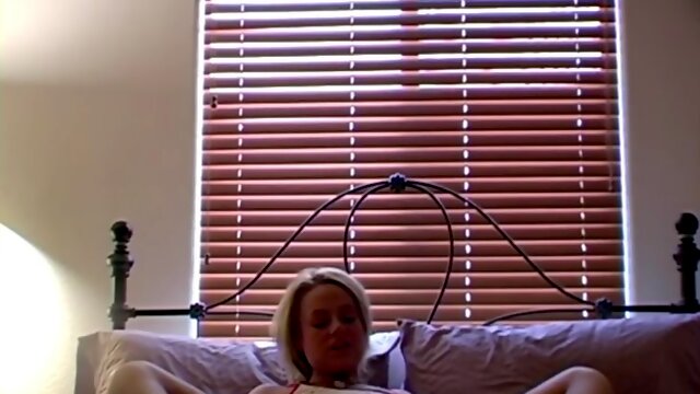 Derrière Les Coullisses