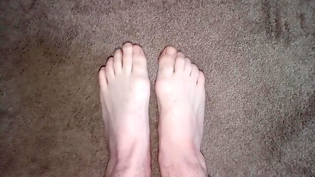 18 Gay Feet