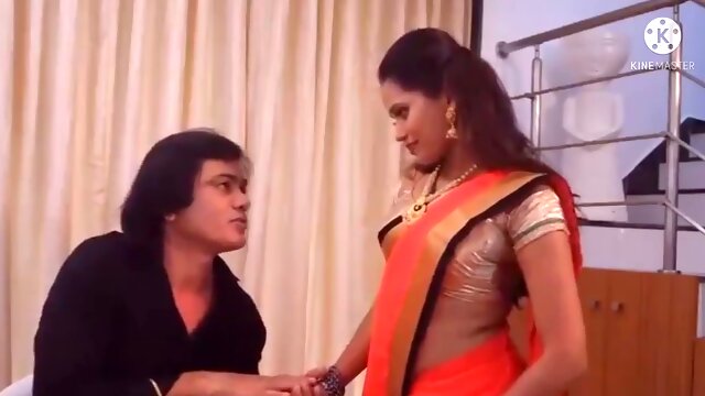 Patni ki super-hot saheli aayi thi ghar pe husband ne chod diya