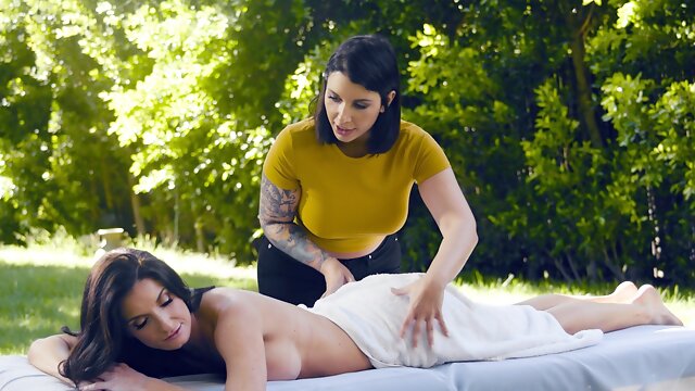 Silvia Saige and Ivy Lebelle fucking passionately outdoors