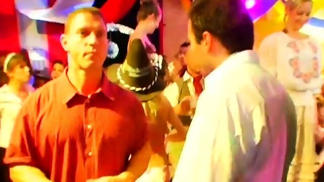 Thrilling bang pleasuring with lusty babes and hunks