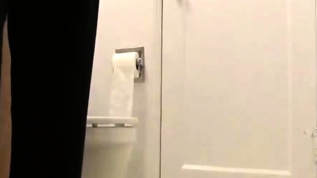 Mature Hidden Toilet Cam, Secret Mom